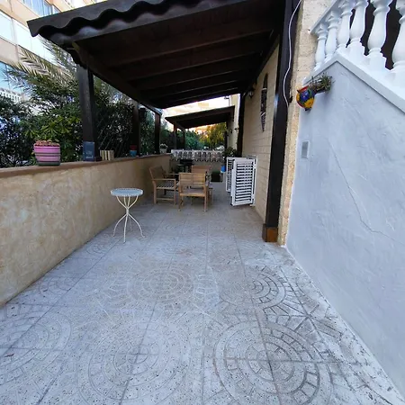 Modern Duplex Two Streets From بيت للعطل