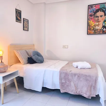 Modern Duplex Two Streets From بيت للعطل
